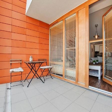3-Rooms Apartment With Balcony By The Oldtown Gdańsk Exterior foto