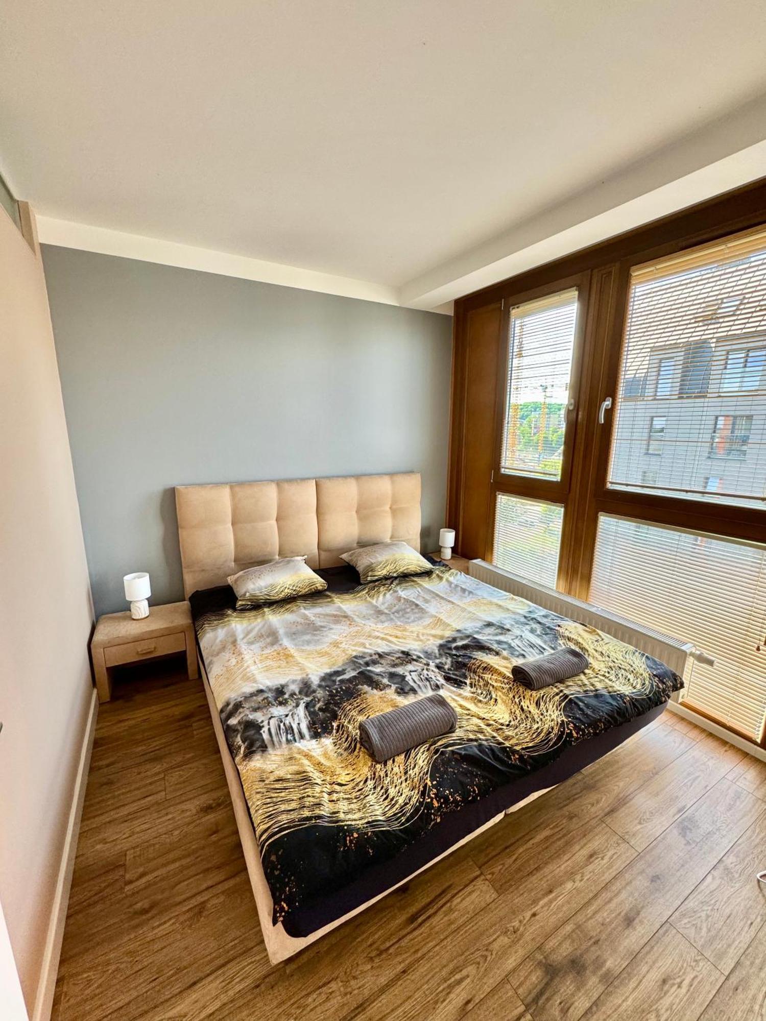 3-Rooms Apartment With Balcony By The Oldtown Gdańsk Exterior foto