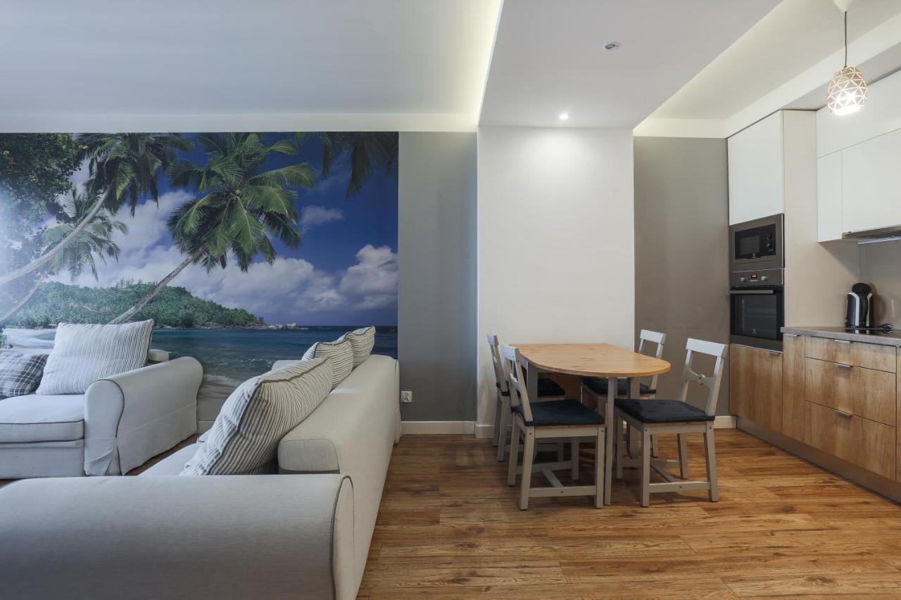 3-Rooms Apartment With Balcony By The Oldtown Gdańsk Exterior foto