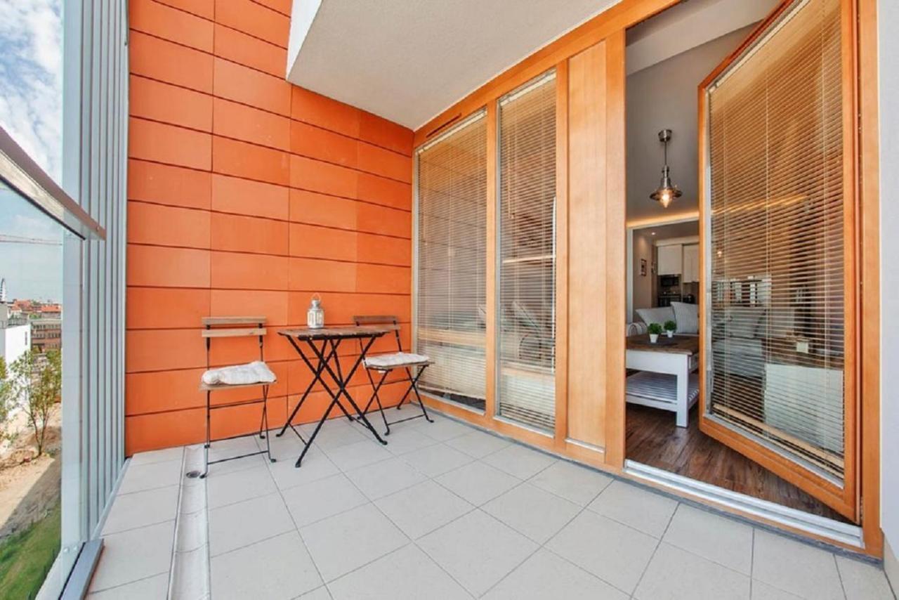 3-Rooms Apartment With Balcony By The Oldtown Gdańsk Exterior foto